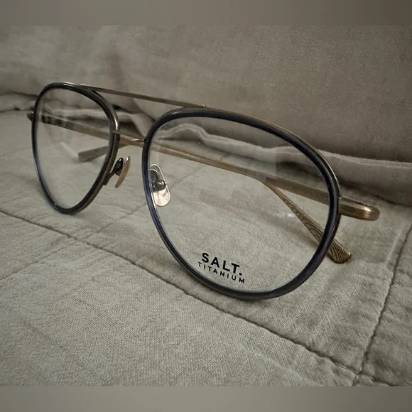 SALT Columbia 56 Glasses Brand New!